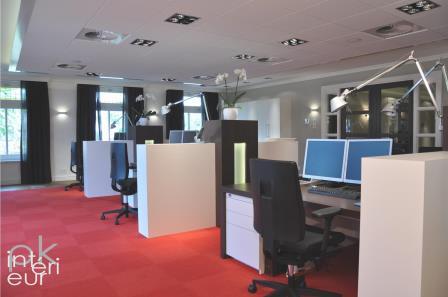 Conception d'intérieur et design de mobilier de salle de bureaux pour siège social d'entreprise