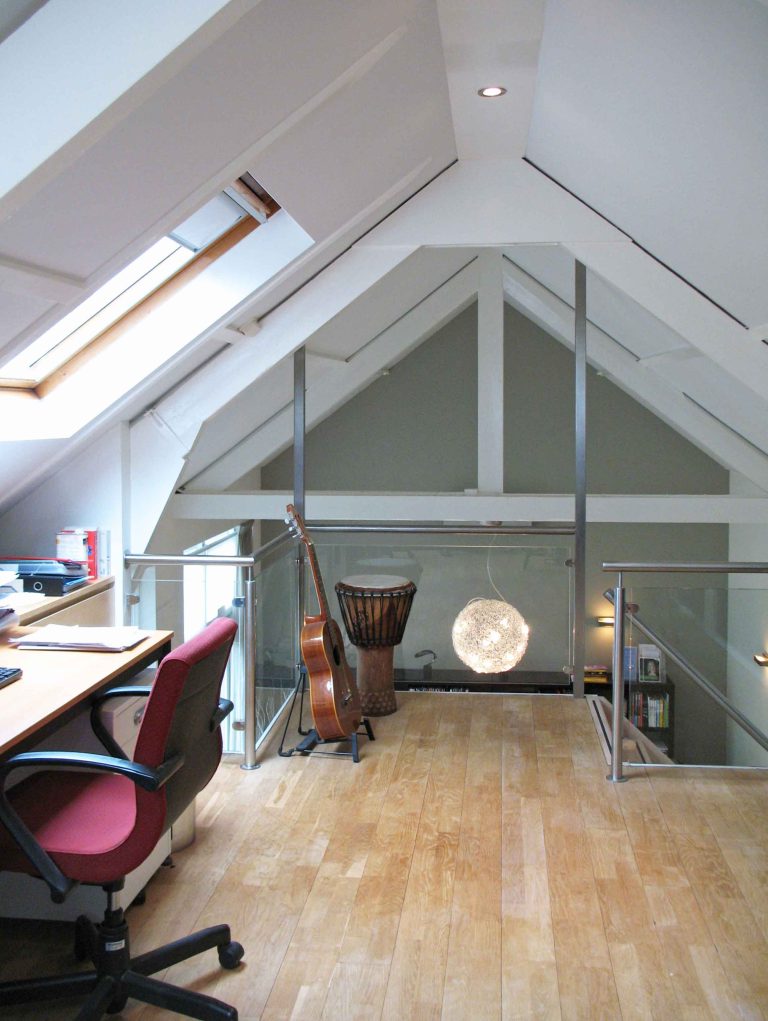 Conception de bureau et d'agence pour profession libérale ; vue mezzanine - PK intérieur, architecte d'intérieur