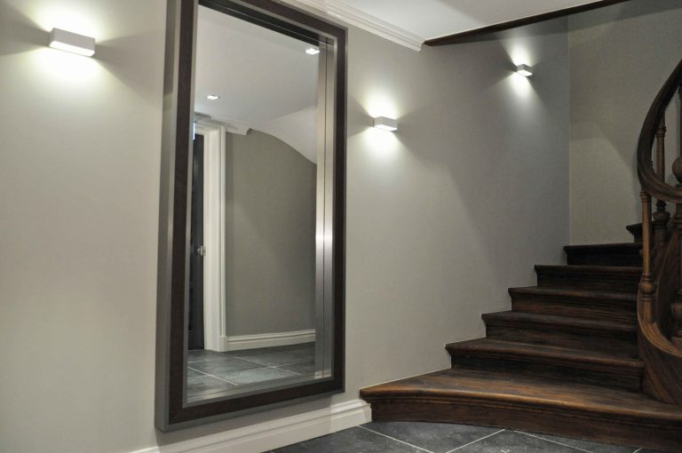 Conception des locaux de siège social d'entreprise ; vue escalier sous-sol - PK intérieur, architecte d'intérieur