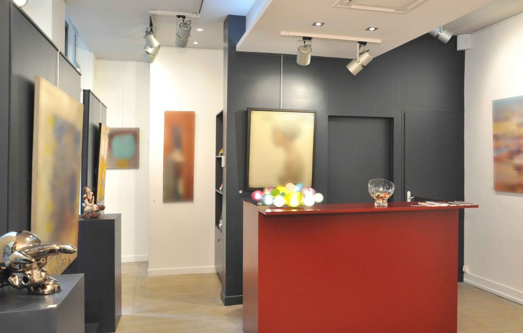 Conception et réalisation de galerie d'art à Lyon ; accueil - PK intérieur, architecte d'intérieur